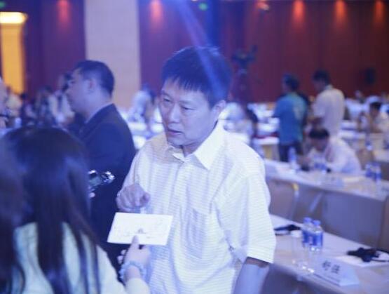 重慶力帆實(shí)業(yè)股份有限公司副董事長(zhǎng) 陳衛(wèi)