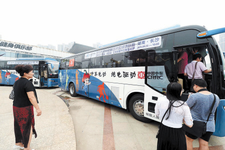 量身訂制 時代電動贊助男籃亞錦賽40輛純電動客車 量身訂制 時代電動贊助男籃亞錦賽40輛純電動客車