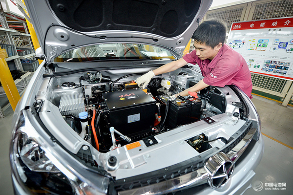 江淮汽車增發在“忽悠”誰?新能源乘用車項目消化能力存疑 江淮汽車增發在“忽悠”誰?新能源乘用車項目消化能力存疑