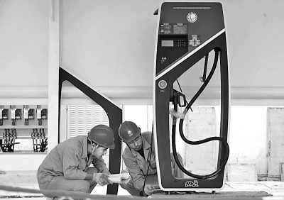 里程和充電焦慮困擾用戶 如何為500萬輛電動汽車備下充電樁