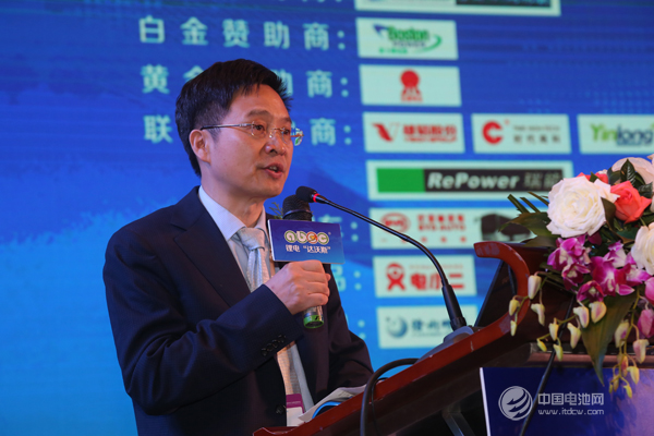 比亞迪商用車(chē)銷(xiāo)售事業(yè)部總經(jīng)理 王杰