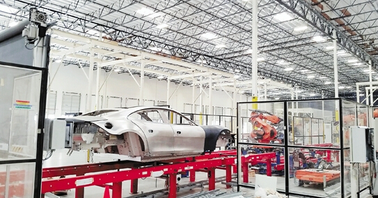 Karma美國莫雷諾谷生產(chǎn)基地車身車間生產(chǎn)線調(diào)試現(xiàn)場 Karma美國莫雷諾谷生產(chǎn)基地車身車間生產(chǎn)線調(diào)試現(xiàn)場