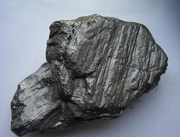 阿左旗境內發現罕見石墨礦 已探明儲量12893.1萬噸