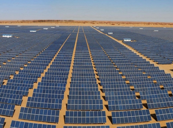 國家能源局：中國2015年光伏裝機(jī)總量約14.95GW 