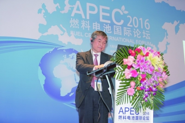 燃料電池技術(shù)先進(jìn)產(chǎn)業(yè)滯后 基礎(chǔ)設(shè)施瓶頸或?qū)⑼黄? alt=