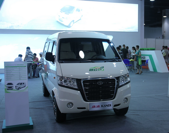 新能源車補貼政策應縮周期 向核心零部件生產企業傾斜 新能源車補貼政策應縮周期 向核心零部件生產企業傾斜