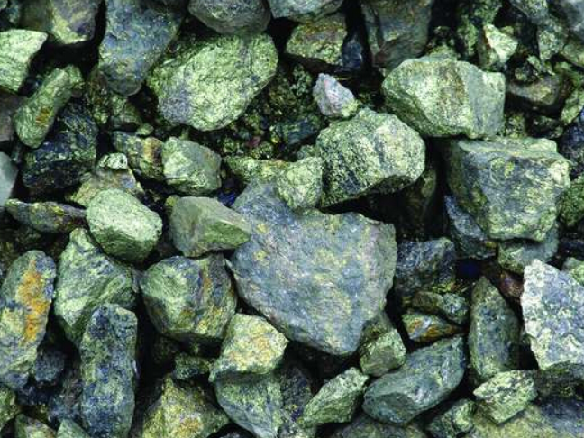 碳酸鋰掀起漲價狂潮 鋰礦還能漲多久？