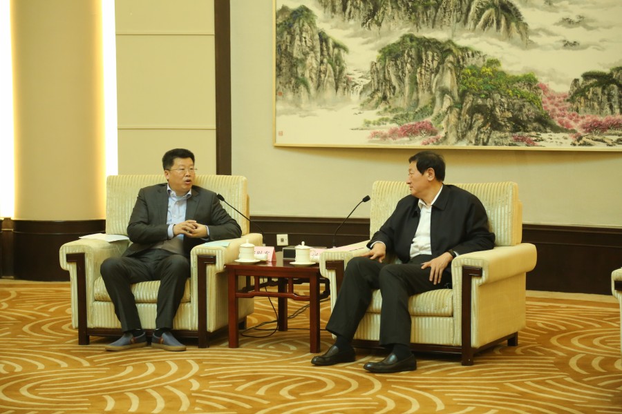 沈陽市長潘利國與邱則有會見座談 沈陽市長潘利國與邱則有會見座談