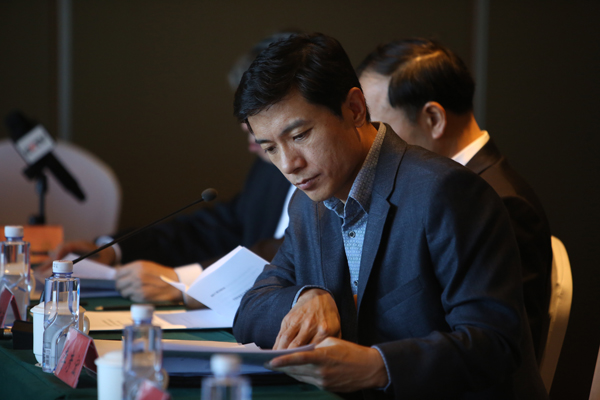 再成兩會焦點 無人駕駛技術離我們有多遠? 再成兩會焦點 無人駕駛技術離我們有多遠?