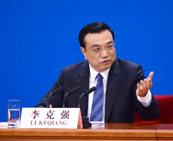 總理：支持新能源汽車 動力電池放首位