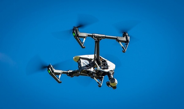 智能機可一周充電一次 微型燃料電池可讓無人機飛行1小時人民快報網www.rmkb.com.cn 智能機可一周充電一次 微型燃料電池可讓無人機飛行1小時人民快報網www.rmkb.com.cn