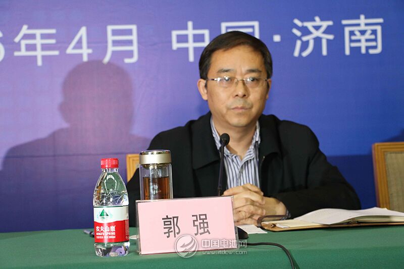 我國(guó)小型電動(dòng)車(chē)產(chǎn)能超百萬(wàn)輛 首屆測(cè)試大賽5月底將舉行 我國(guó)小型電動(dòng)車(chē)產(chǎn)能超百萬(wàn)輛 首屆測(cè)試大賽5月底將舉行