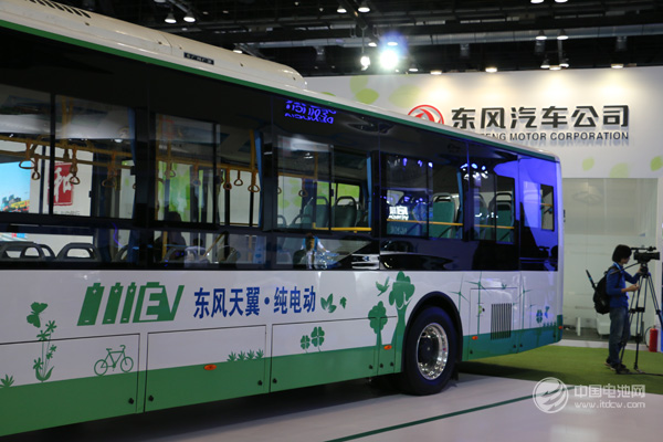 整車和電池都“怕冷” 新能源商用車寒區推廣任重道近 整車和電池都“怕冷” 新能源商用車寒區推廣任重道近