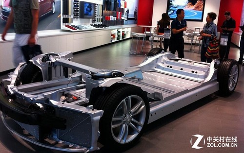 國產電動車很慘？談新能源汽車電池與續航里程問題