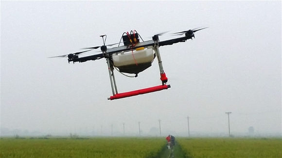 無(wú)人機(jī)成"民參軍"重點(diǎn)發(fā)展領(lǐng)域 千億盛宴將開(kāi)啟 無(wú)人機(jī)成"民參軍"重點(diǎn)發(fā)展領(lǐng)域 千億盛宴將開(kāi)啟