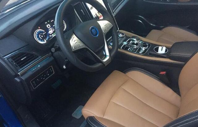 比亞迪秦100最新內(nèi)飾諜照曝光