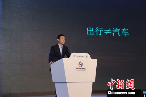 易車公司董事長兼CEO、蔚來汽車董事長 李斌