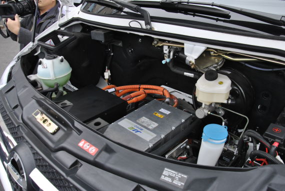 動力電池市場持續(xù)井噴 三分天下后誰家能獨大？