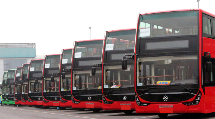 國內首條電動雙層觀光車線路綻放銀隆“中國紅” 國內首條電動雙層觀光車線路綻放銀隆“中國紅”