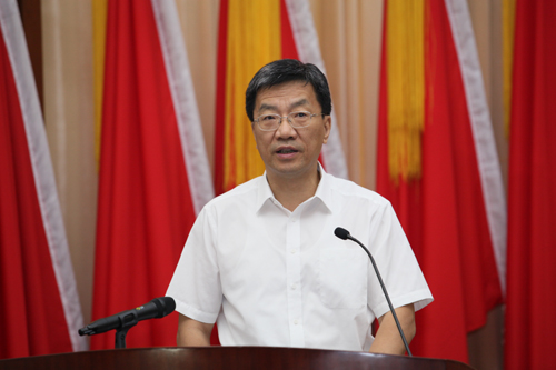 懷進鵬：國家動力電池創新中心將推動制造業從跟跑到領跑