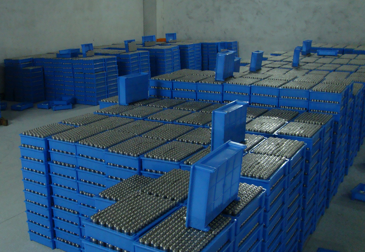 鋰電池產(chǎn)量大增：磷酸鐵鋰電池占主流 三元電池份額上升