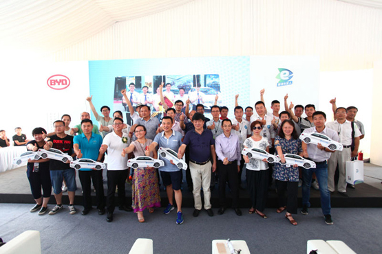 比亞迪新能源上半年銷4.6萬輛 市場(chǎng)占有率40%