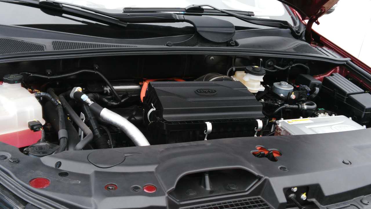 熄火后開啟部分功能 車輛蓄電池“干耗”損傷大 熄火后開啟部分功能 車輛蓄電池“干耗”損傷大