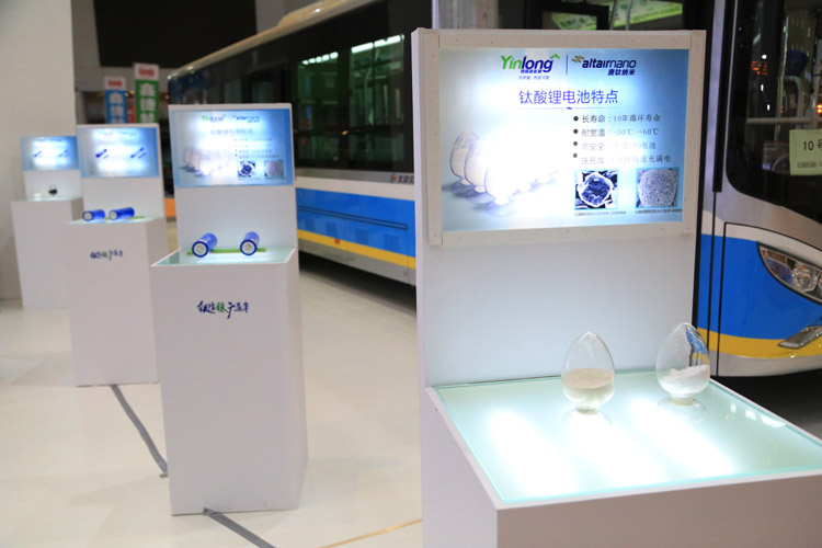 筑夢(mèng)絲綢之路劍指新疆市場(chǎng) 搭載核心技術(shù)銀隆蓄勢(shì)待發(fā)