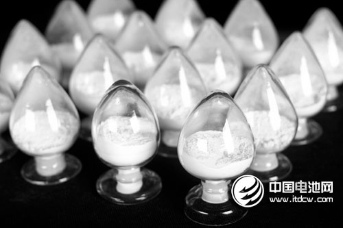 鋰價(jià)回調(diào) 上周工業(yè)級及電池級碳酸鋰價(jià)格均下降3000元 鋰價(jià)回調(diào) 上周工業(yè)級及電池級碳酸鋰價(jià)格均下降3000元