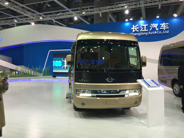 長江汽車堅持正向研發 率先獲得純電動汽車“準生證”