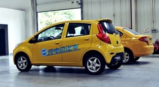 機(jī)動(dòng)車環(huán)保檢驗(yàn)合格標(biāo)志取消 純電動(dòng)汽車免尾氣檢驗(yàn)