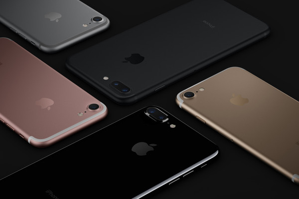 蘋(píng)果不再是唯一主角 新生態(tài)模式攪局手機(jī)市場(chǎng)