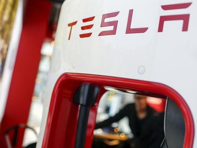 特斯拉回應(yīng)中國車禍：不知自動駕駛是否啟用