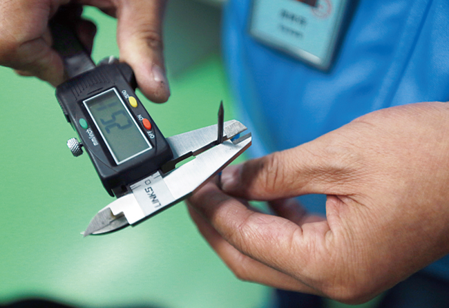 三星手機(jī)爆炸引發(fā)公眾擔(dān)心 專家:電池短路是主因 三星手機(jī)爆炸引發(fā)公眾擔(dān)心 專家:電池短路是主因