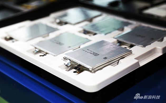 現(xiàn)在常見的手機電池現(xiàn)在常見的手機電池 現(xiàn)在常見的手機電池現(xiàn)在常見的手機電池