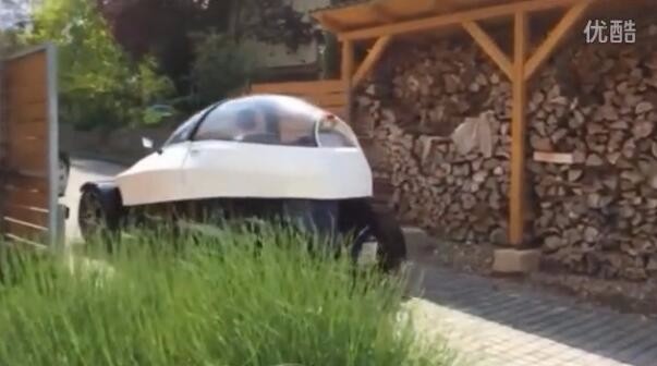 捷克首輛3D打印電動汽車4ekolka 最高時速達55公里/小時