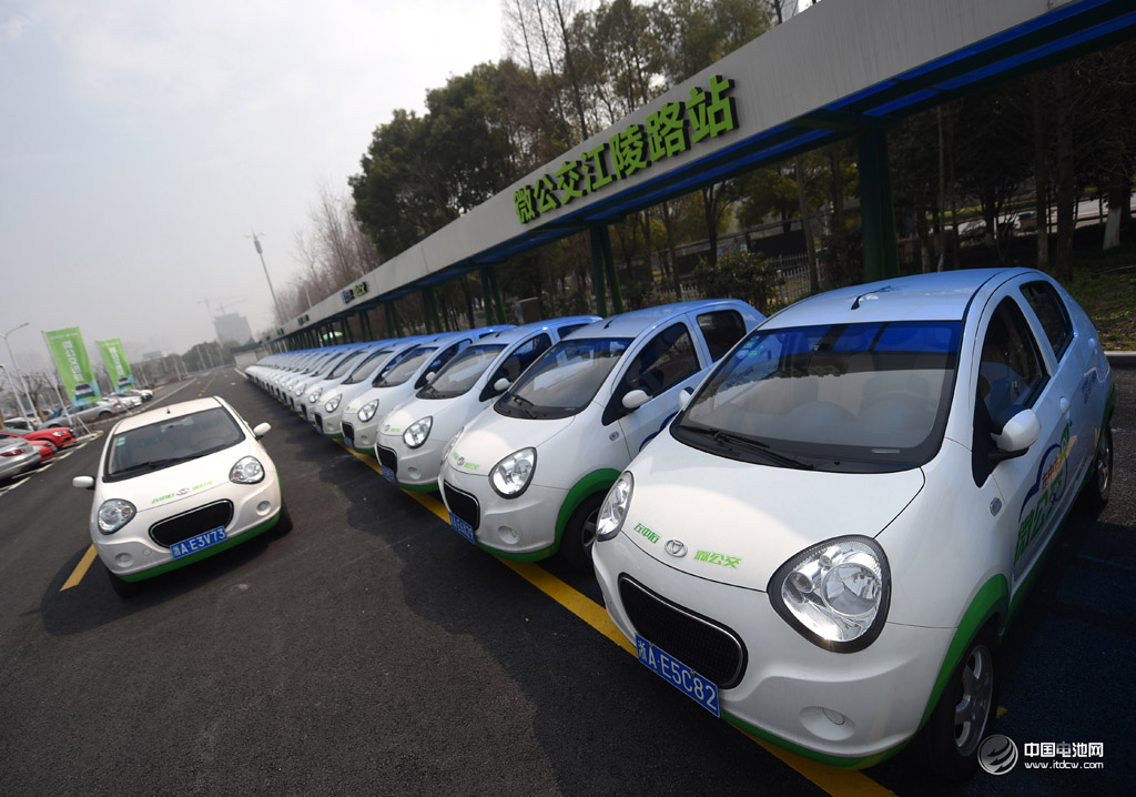 中汽協(xié)副會長董揚：預(yù)計今年電動汽車銷量低于預(yù)期