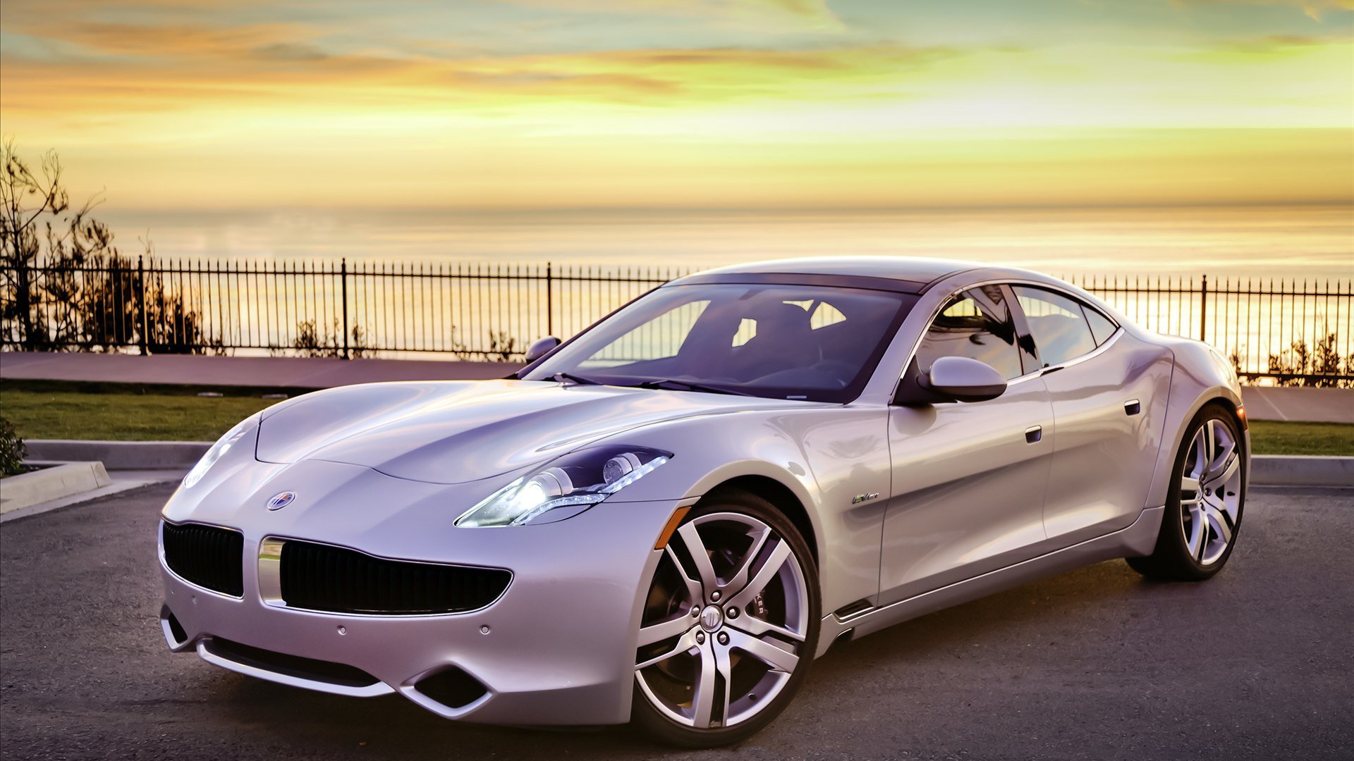 萬向打造的新能源汽車品牌Karma今年發(fā)布的新車型Revero 萬向打造的新能源汽車品牌Karma今年發(fā)布的新車型Revero