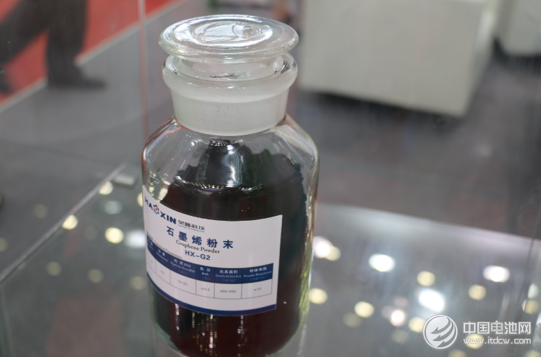 石墨烯國(guó)家標(biāo)準(zhǔn)已制定完畢 正在報(bào)批程序中 石墨烯國(guó)家標(biāo)準(zhǔn)已制定完畢 正在報(bào)批程序中