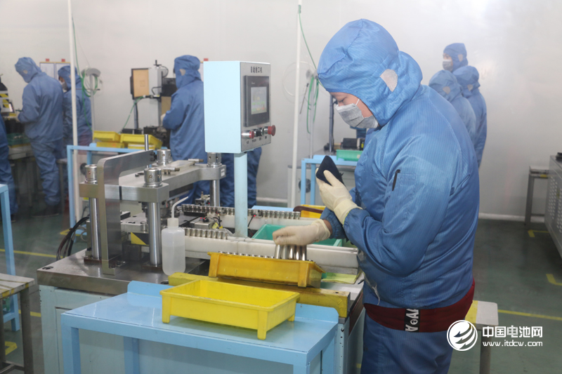 智航新能源二期項(xiàng)目預(yù)計(jì)明年3月投產(chǎn) 鋰電池日產(chǎn)能將達(dá)百萬(wàn)只 智航新能源二期項(xiàng)目預(yù)計(jì)明年3月投產(chǎn) 鋰電池日產(chǎn)能將達(dá)百萬(wàn)只