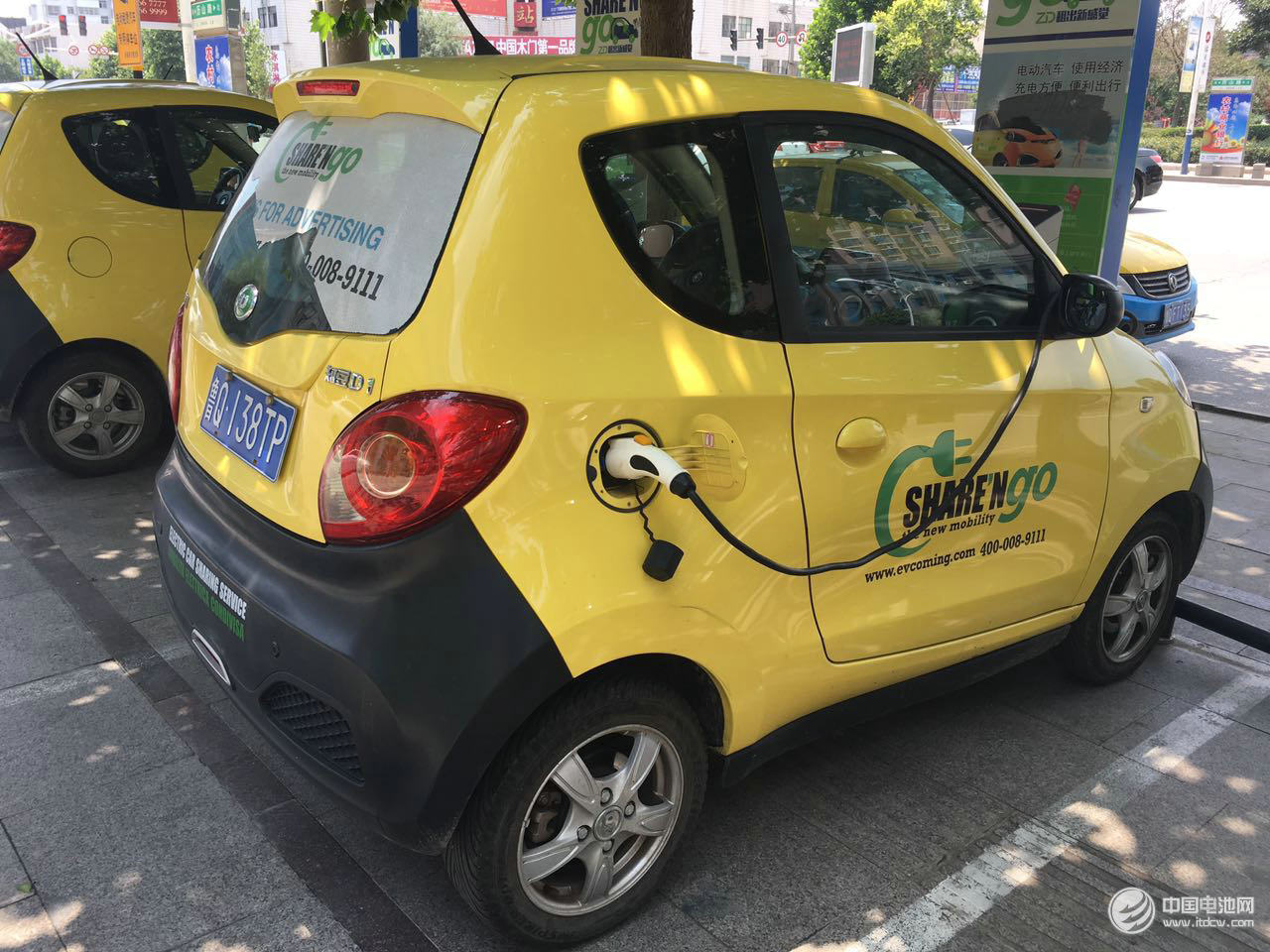 市場(chǎng)向左政策向右 低速電動(dòng)車遭遇生死劫 市場(chǎng)向左政策向右 低速電動(dòng)車遭遇生死劫