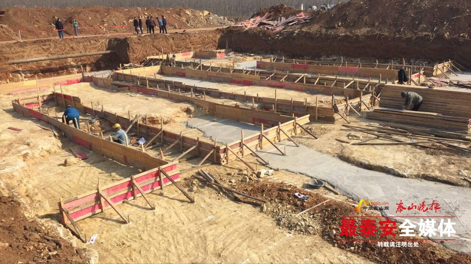 山東三秋新能源2萬(wàn)噸鋰電池正極材料項(xiàng)目在肥城開(kāi)工