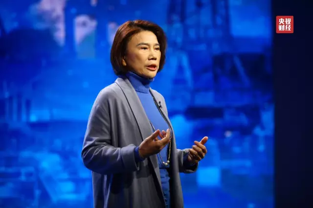 董明珠又下"軍令狀" 她為何鐵了心要造電動車? 董明珠又下"軍令狀" 她為何鐵了心要造電動車?