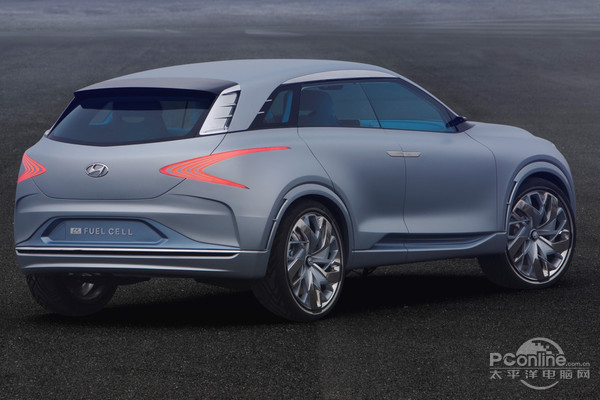 現(xiàn)代FE概念車 現(xiàn)代FE概念車