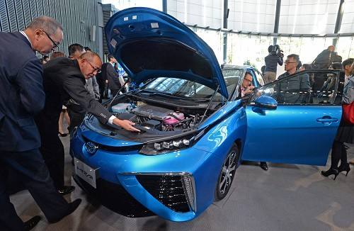 巨頭紛紛重拾舊愛 燃料電池汽車起死回生了嗎?