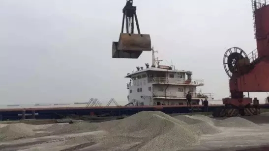 解決鋰礦資源問題 雅化鋰業(yè)與銀河資源達(dá)成長期合作 