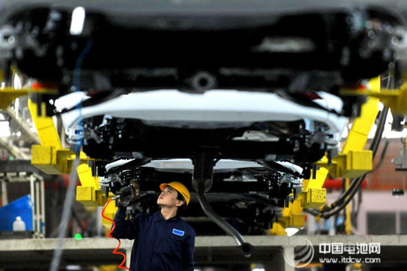 新能源汽車蓄力爬好坡 千億投資追逐200萬輛汽車市場