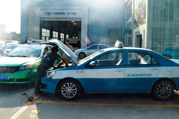 甲醇汽車迎大考 三地調(diào)查揭面紗 甲醇汽車迎大考 三地調(diào)查揭面紗