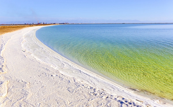 青海鹽湖年產5000噸電池級碳酸鋰工藝技術獲重大突破 青海鹽湖年產5000噸電池級碳酸鋰工藝技術獲重大突破