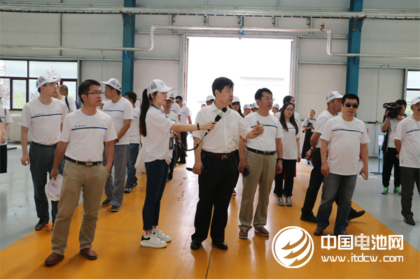 1498270414136385.jpg 3.jpg